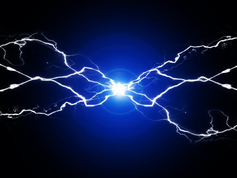 エンプラの“導電性”を考える(前編):射出成形で実現する“電気を通す”機能の基本