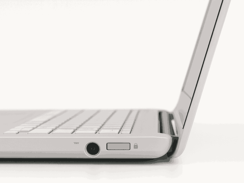 ヒンジ設計の原理と設計思想 － エンプラ&リビングヒンジで実現する“しなり”可動構造